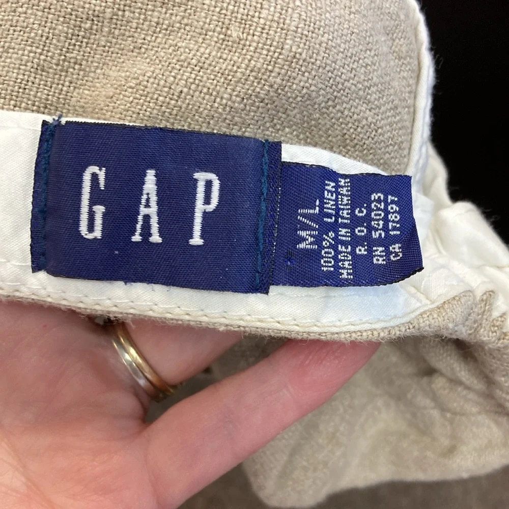 Gap 100% Linen Cap - Picture 6 of 7